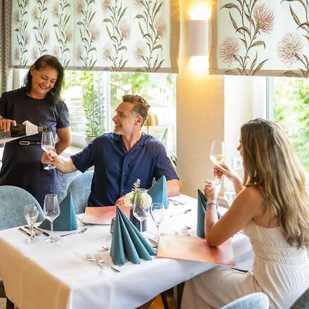 Hotell Restaurant Steinhaegerquelle 3*