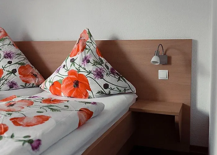 Restaurant Steinhaegerquelle 3* シュタインハーゲン